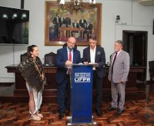 Governo do Estado cede imóvel para habitação de estudantes indígenas da UFPR.