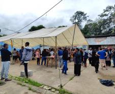SUDIS acompanha entrega de documentos na Comunidade Britanite, em Curitiba.