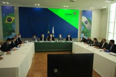 Governo apresenta pacote de medidas sociais no valor de R$109 milhões  
