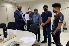 O assessor de Gabinete Saul Dorval representando o Superintendente Mauro Rockenbach recebeu lideranças indígenas do município de Tamaraná-PR,