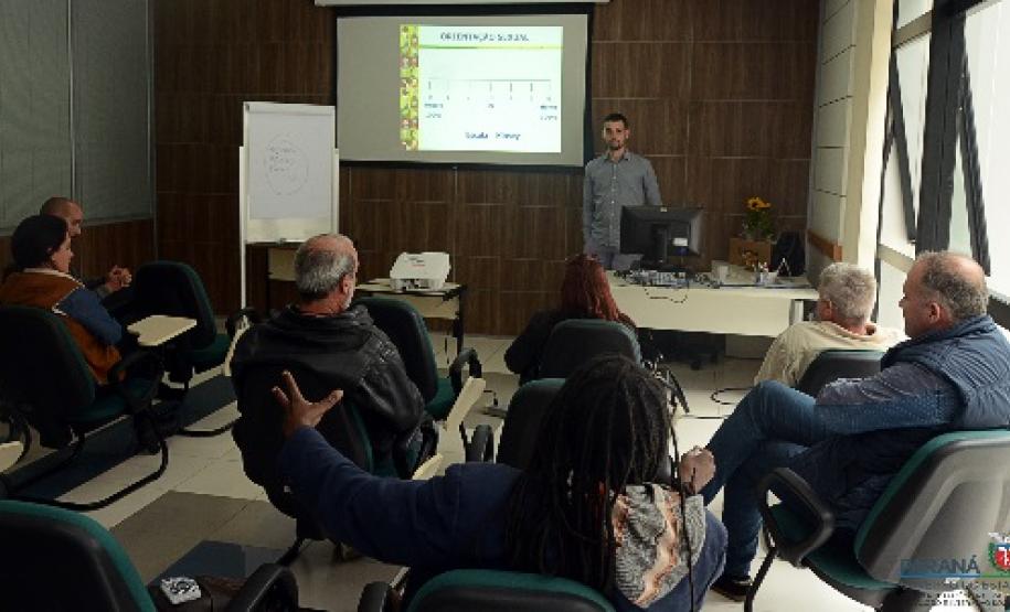 PALESTRA SUDIS - MOVIMENTO LGBT.