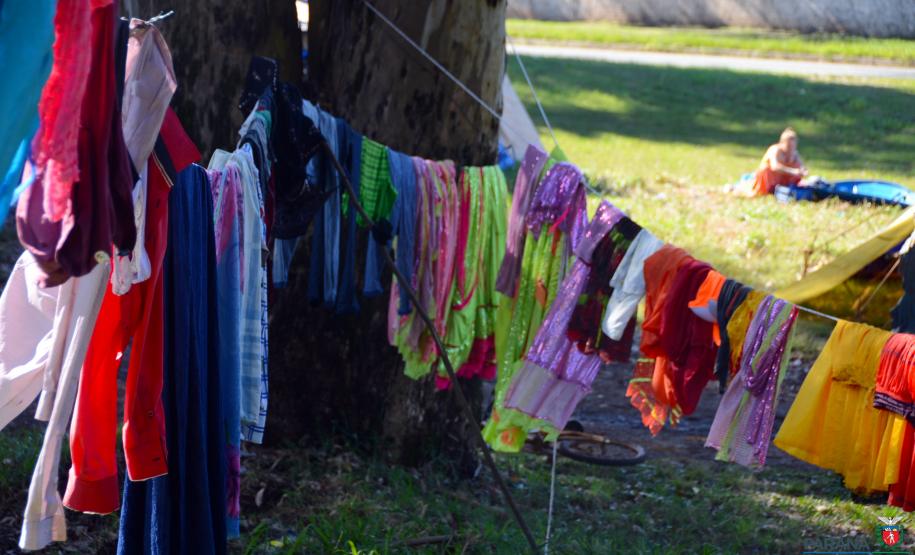 SUDIS E MINISTÉRIO PÚBLICO VISITAM ACAMPAMENTO CIGANO.