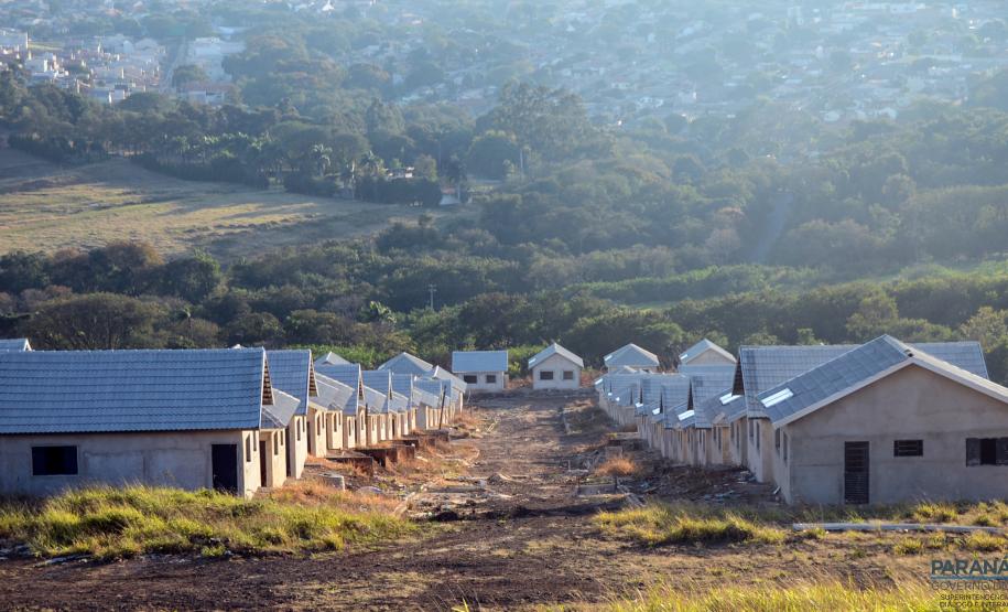 SUDIS visita projeto de autogestão de moradias populares em Cornélio Procópio.