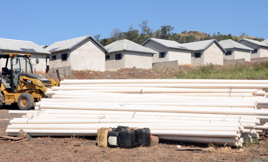 SUDIS visita projeto de autogestão de moradias populares em Cornélio Procópio.