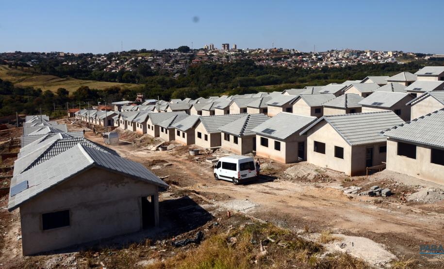 SUDIS visita projeto de autogestão de moradias populares em Cornélio Procópio.
