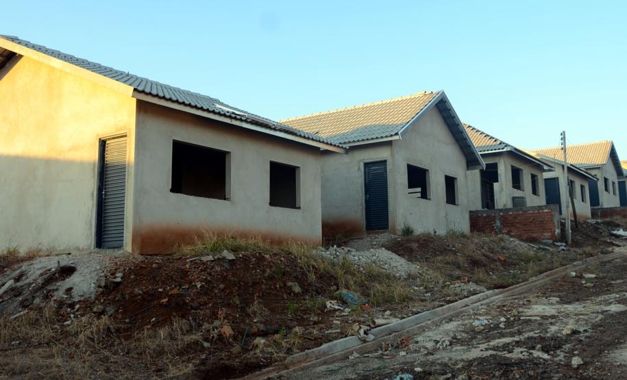 SUDIS visita projeto de autogestão de moradias populares em Cornélio Procópio.