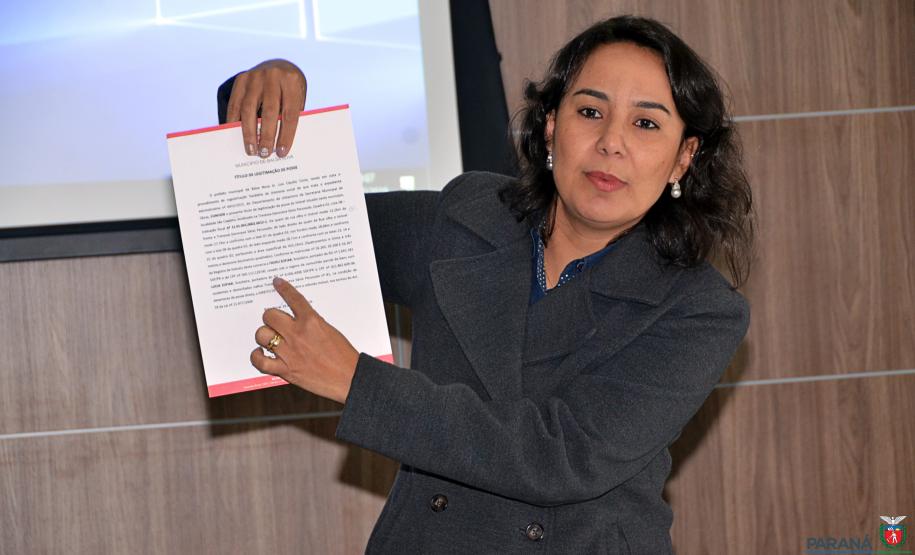 REGULARIZAÇÃO FUNDIÁRIA URBANA E POLÍTICAS DE MORADIA.