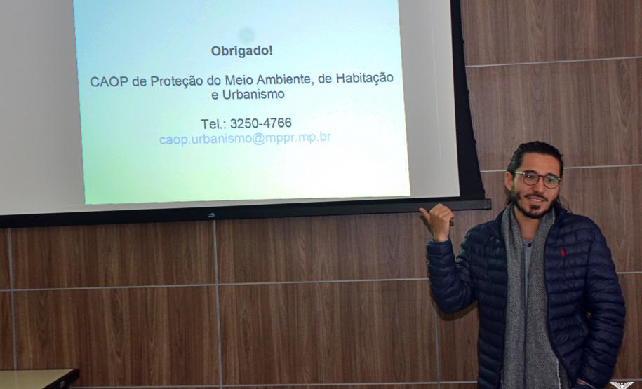 REGULARIZAÇÃO FUNDIÁRIA URBANA E POLÍTICAS DE MORADIA.