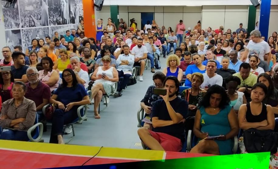 SUDIS participa de ato de lançamento de cartilha sobre autogestão em habitação.