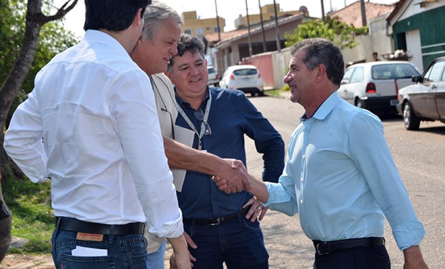 SUDIS acompanha Secretário de Estado de Planejamento em visita a terreno em São José dos Pinhais.