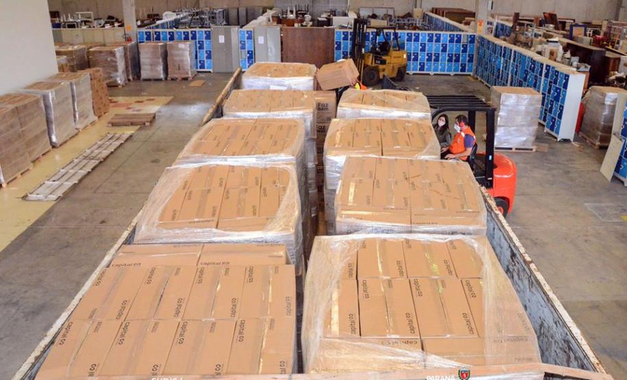 O Instituto Lixo e Cidadania recebeu do Governo do Paraná através da Superintendência Geral de Diálogo e Interação Social (SUDIS) juntamente com a Coordenadoria Estadual da Defesa Civil, 1.500 cestas básicas que serão distribuídas a todas as cooperativas associadas ao Instituto em todos os 92 municípios paranaenses que o Instituto Lixo e Cidadania atende com 2.953 famílias cadastradas.