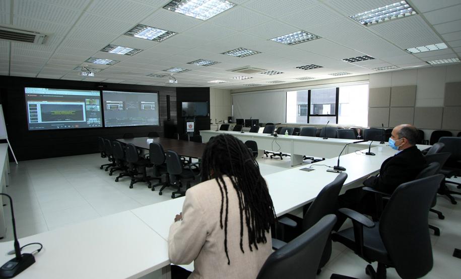 Comunidade indígena Rio das Cobras aprova estudo da Nova Ferroeste