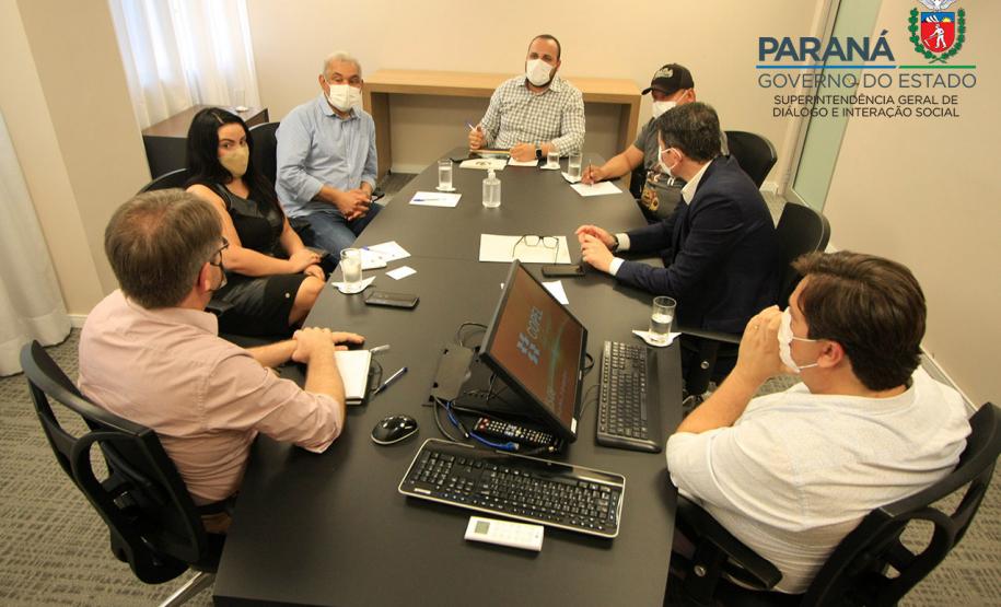 Prefeito Ulisses de Souza de Nova Aliança do Ivai, visita a Copel