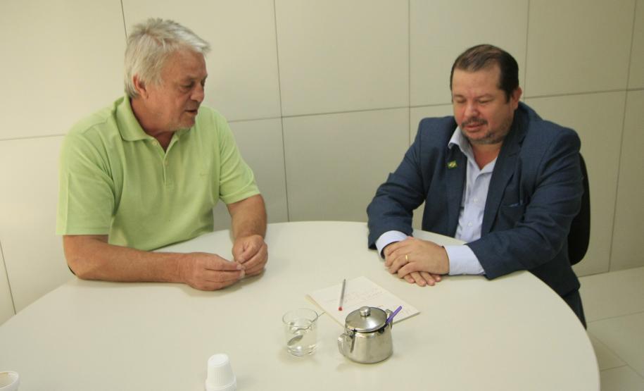 SUDIS, recebe o técnico Renato de Lima Correia.