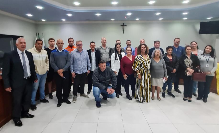 UDIS realiza audiência pública sobre PL de autogestão em moradia na Câmara municipal de Fazenda Rio Grande.