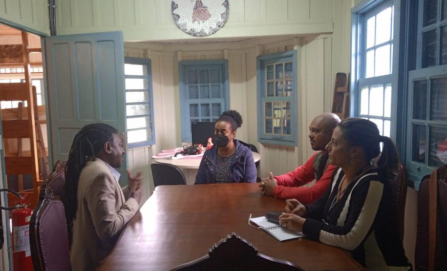 SUDIS realiza visita técnica na UEL.