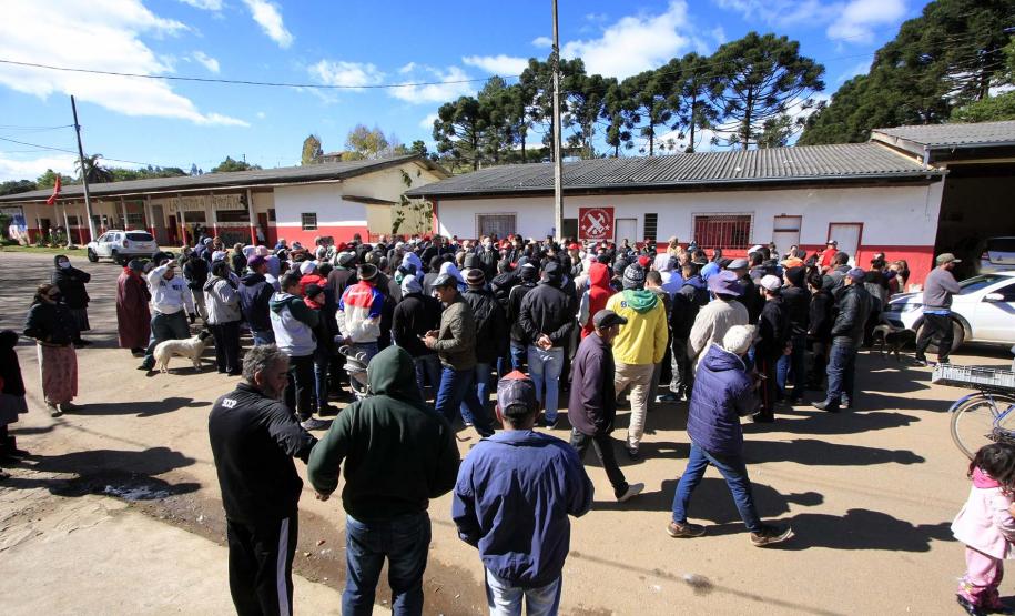 Ministro visita ocupações urbanas em Curitiba e em Campo Magro.