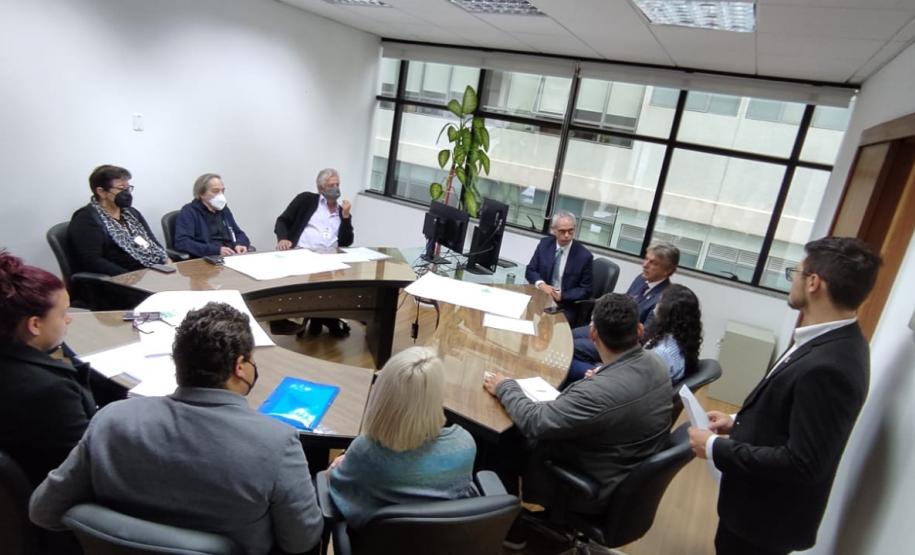 SUDIS participa de reunião no CEJUSC do TJ Pr.