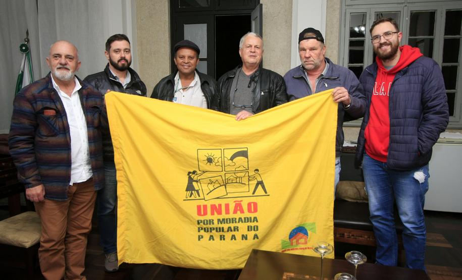 SUDIS participa de audiência pública sobre PL de Autogestão no teatro municipal de Tibagi.