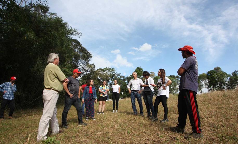 Paz no Campo e nas cidades do Paraná.
