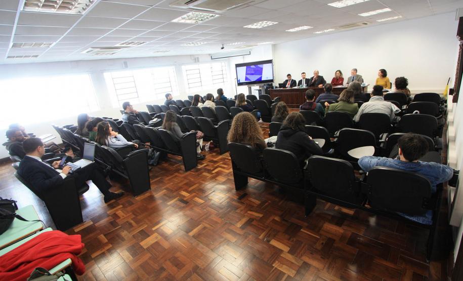 Superintendente-Geral de Diálogo e Interação Social Roland Rutyna participou de evento acadêmico da Universidade Federal do Paraná – UFPR.
