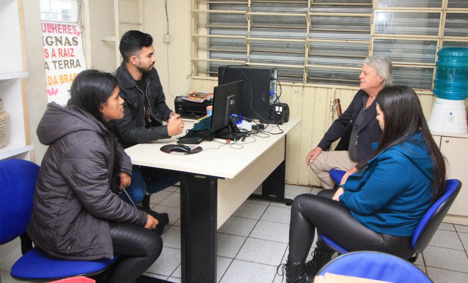 Casa de Passagem e Cultura Indígena de Curitiba.
