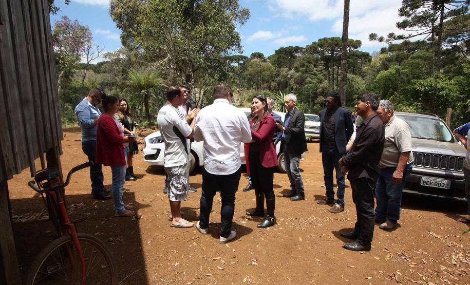 Professor Denis Denilton acompanha visita técnica do Cejusc do TJ Pr.