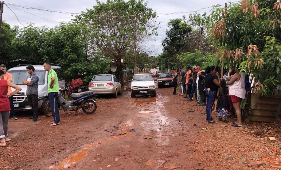 SUDIS presente na ocupação Aparecidinha em Londrina.