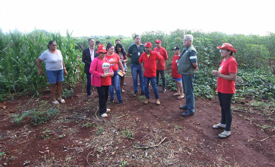 SUDIS visita o acampamento Sebastião Camargo dos trabalhadores sem terra.