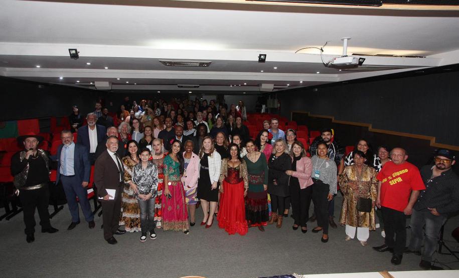 SUDIS participa do I Encontro Cigano no Paraná.