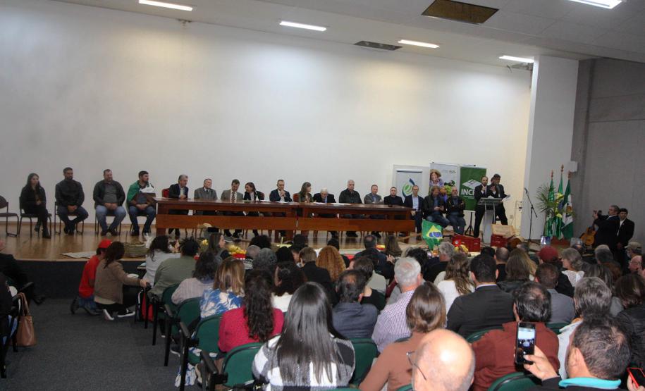 SUDIS, participa da posse coletiva do Incra, MDA e Conab no Paraná.