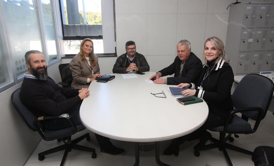 SUDIS, recebe representantes da CGE.