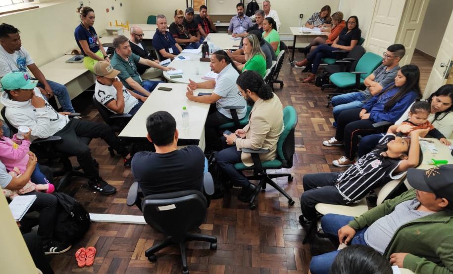 Conselho Indígena do Norte do Paraná e Lideranças se Reúnem com SEED para Buscar Melhorias nas Comunidades.