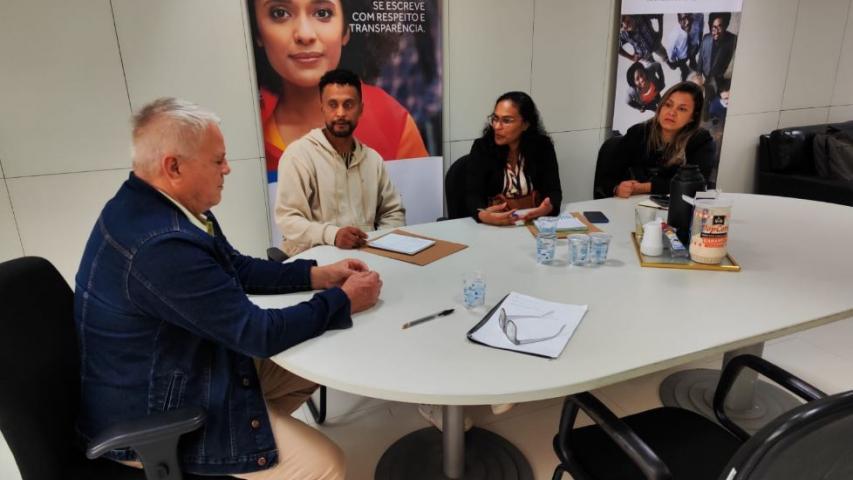 SUDIS recebe lideranças quilombolas de Adrianópolis